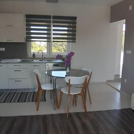 Katarina Apartamento Pakoštane Exterior foto